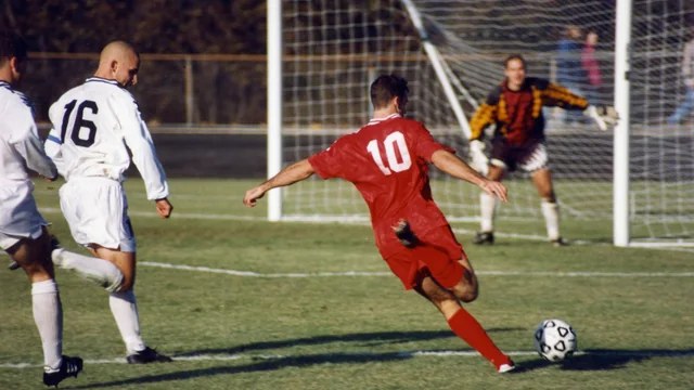 Play Football Betting at crown88sgbest.com